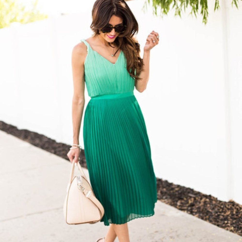 Banana Republic Pleated Green Ombre Midi Dress